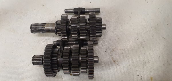 VAIHTEISTO+SIIRT&Auml;J&Auml;T (HUSABERG FC600 1996)