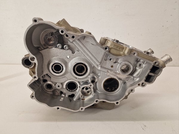 ENGINE CASE CPL. 250 SX-F 07 (KTM SXF250 2007) 77030000144