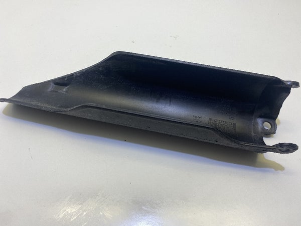 Iskunvaimentimen suoja oikea (HONDA CRF450R 2019)  51610-MKE-A70ZA