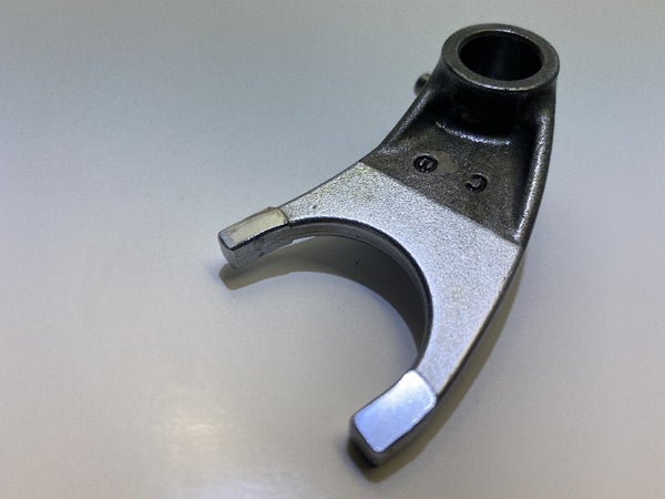 SHIFT FORK COUNTER (KTM DUKE WHITE Abs 2013) 90134002000